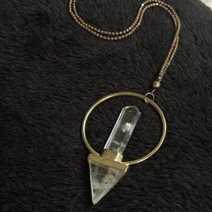 Crystal Quartz Pendant Necklace 🧚🏻